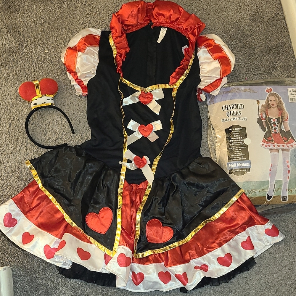 Charmed Queen / Queen Of Hearts Women's Costume